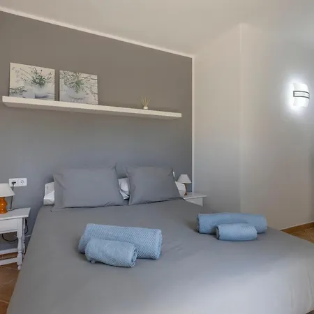 Lejlighedshotel Calma Menorca 3*